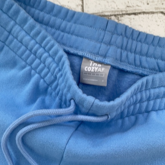 Tna Cozy Af Sweatpants - Picture 3 of 3